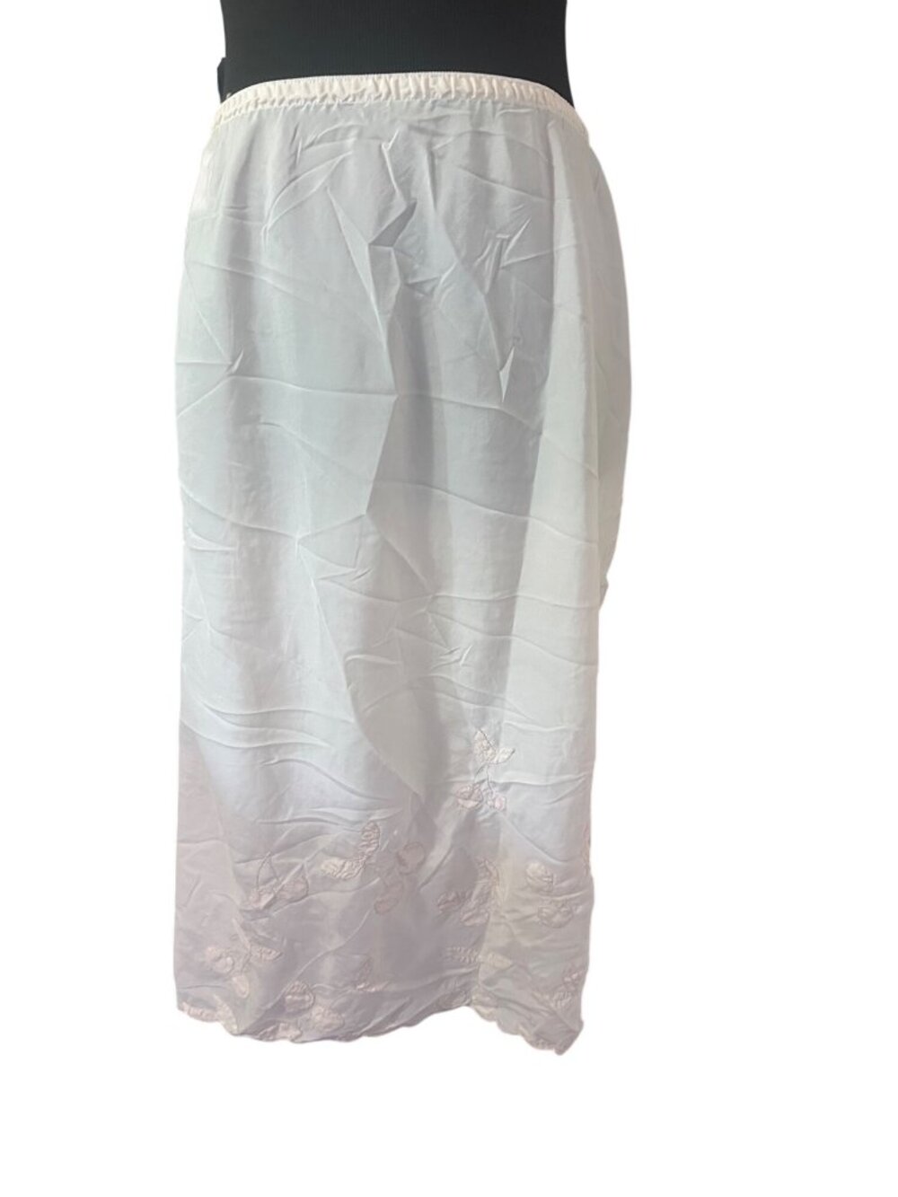 Vintage Odette Barsa hand embroidered blush pink slip with cherries size M